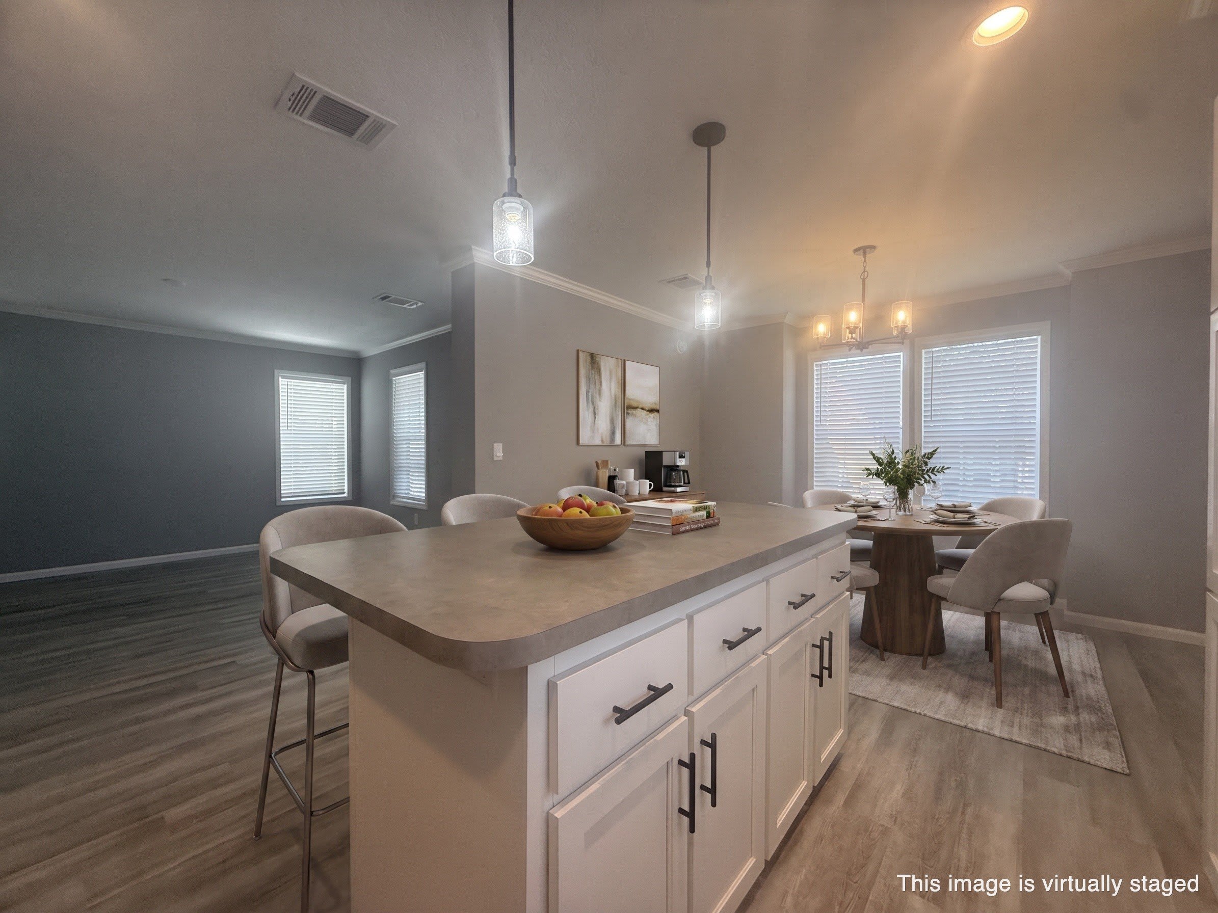 602 Choo Choo Ln – photo 2
