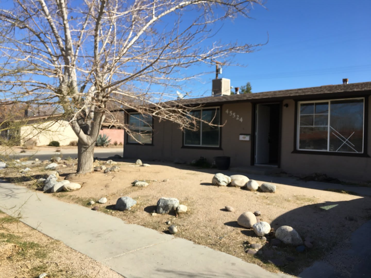 COMING SOON!!! WEST LANCASTER 3+1.5 on Large lot – photo 1