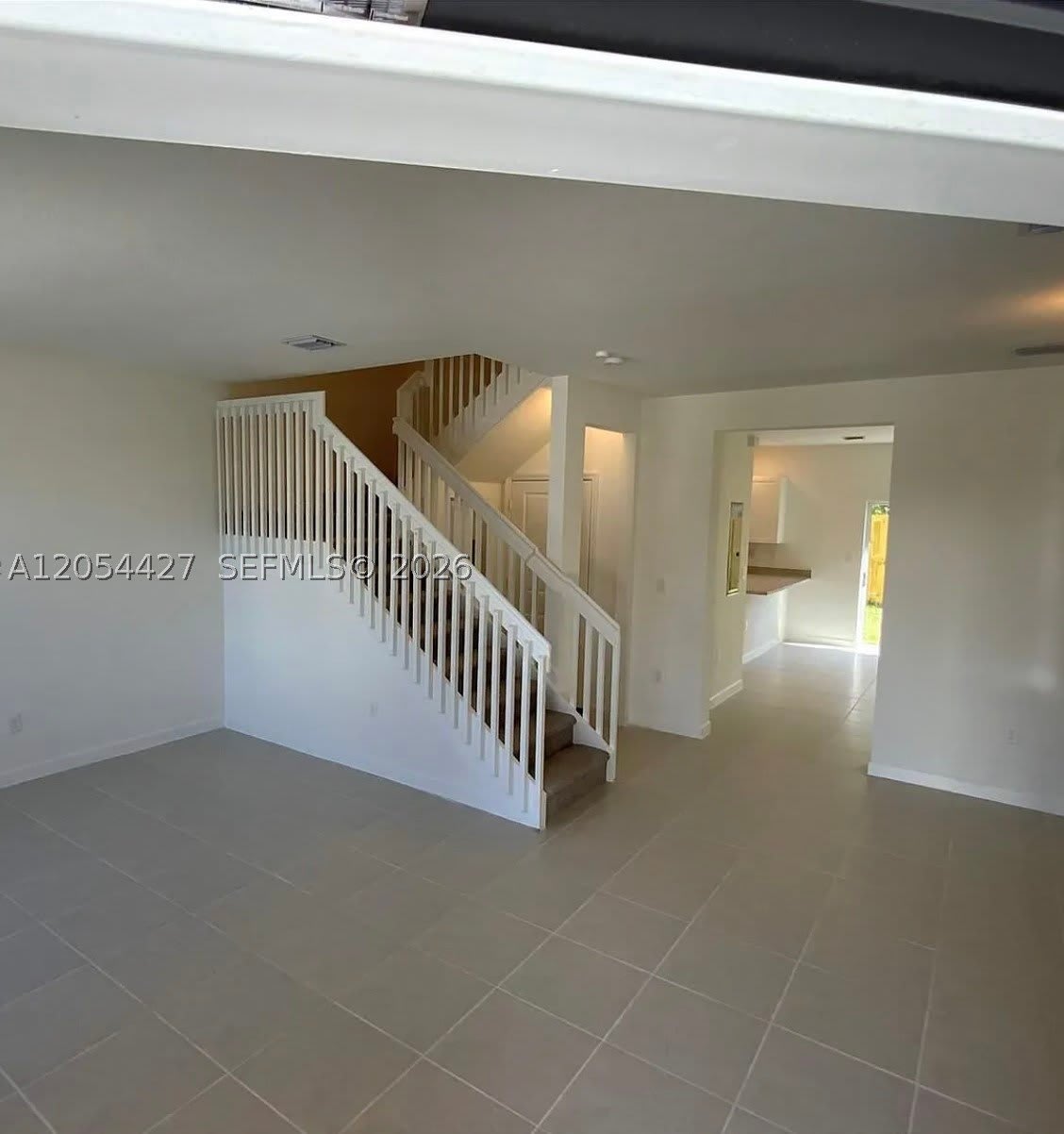 1859 SE 27th Ter – photo 2