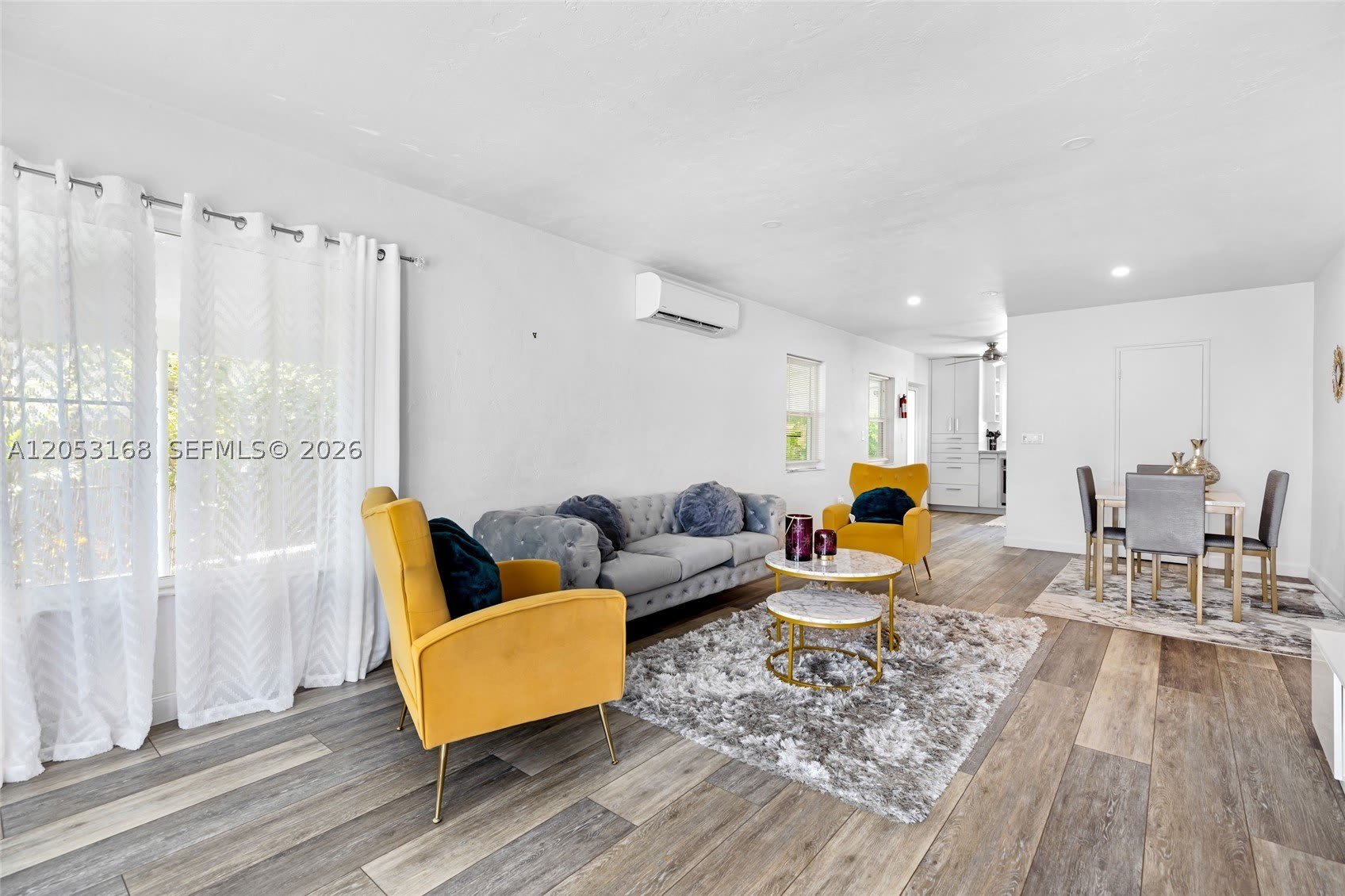 821 84Th St – photo 1
