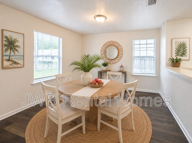9315 1st Ave – photo 5