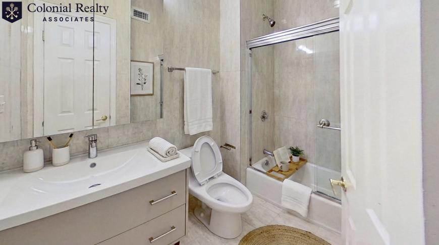 73 Babcock St. – photo 4