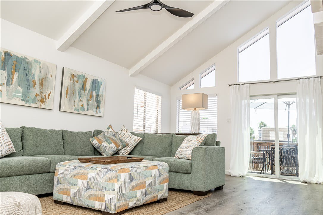 13733 A La Entrada Street NE – photo 4