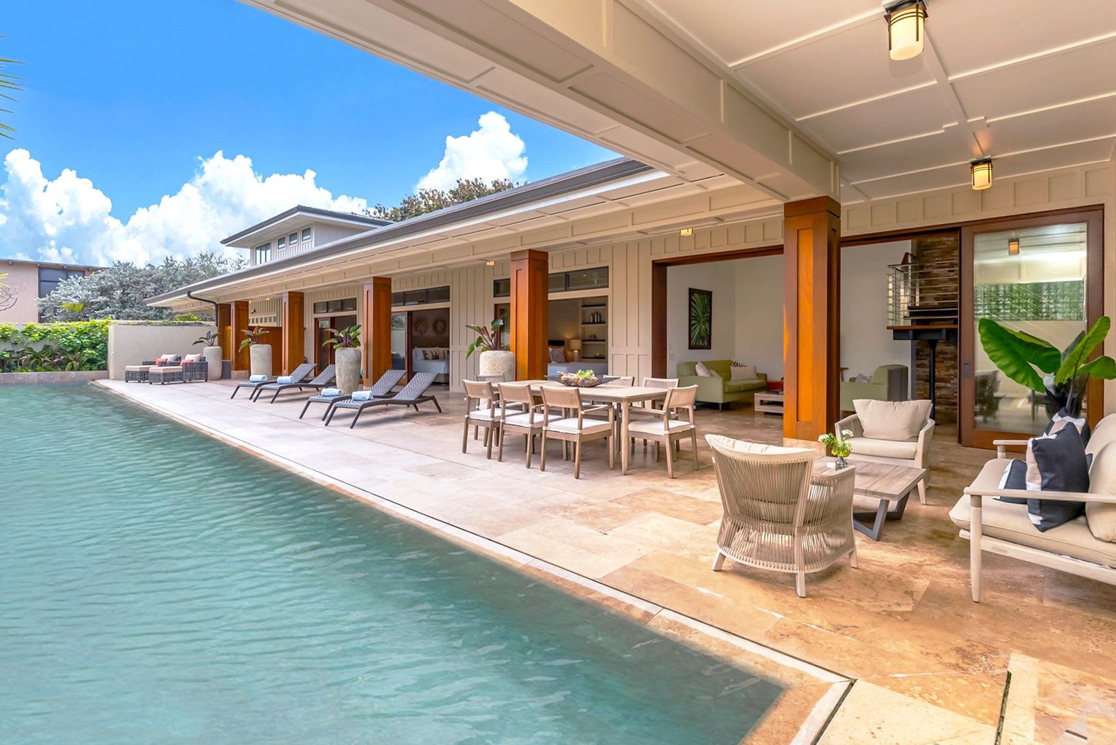 Makalei Beachfront Villa W Heated Pool View – photo 2