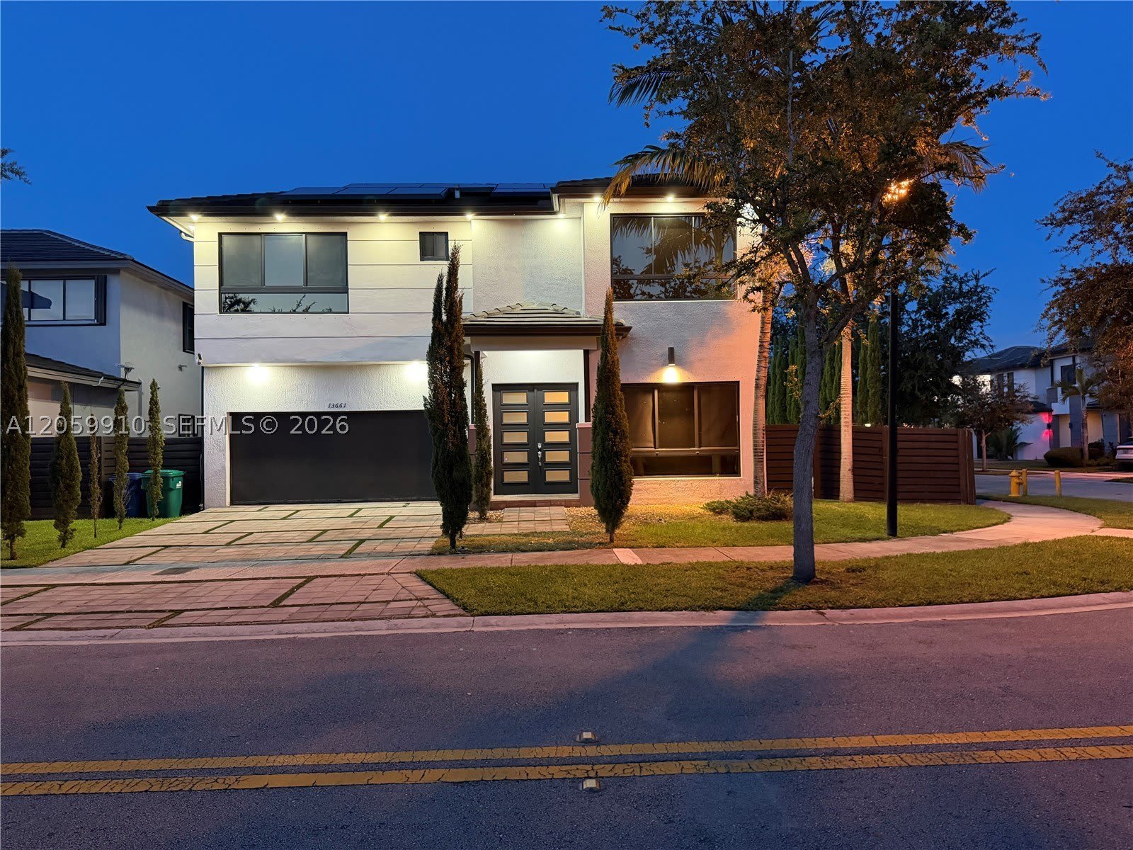 13661 SW 160th Ct – photo 2