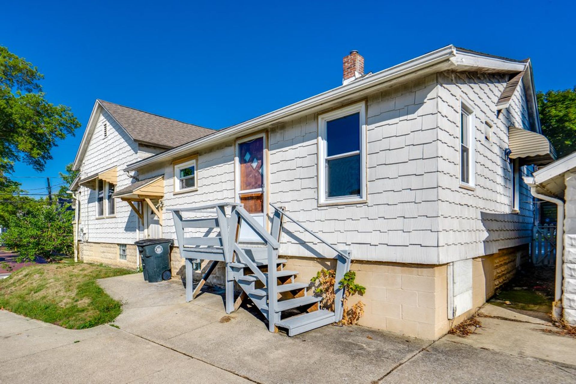 491 Allyn Street – photo 4