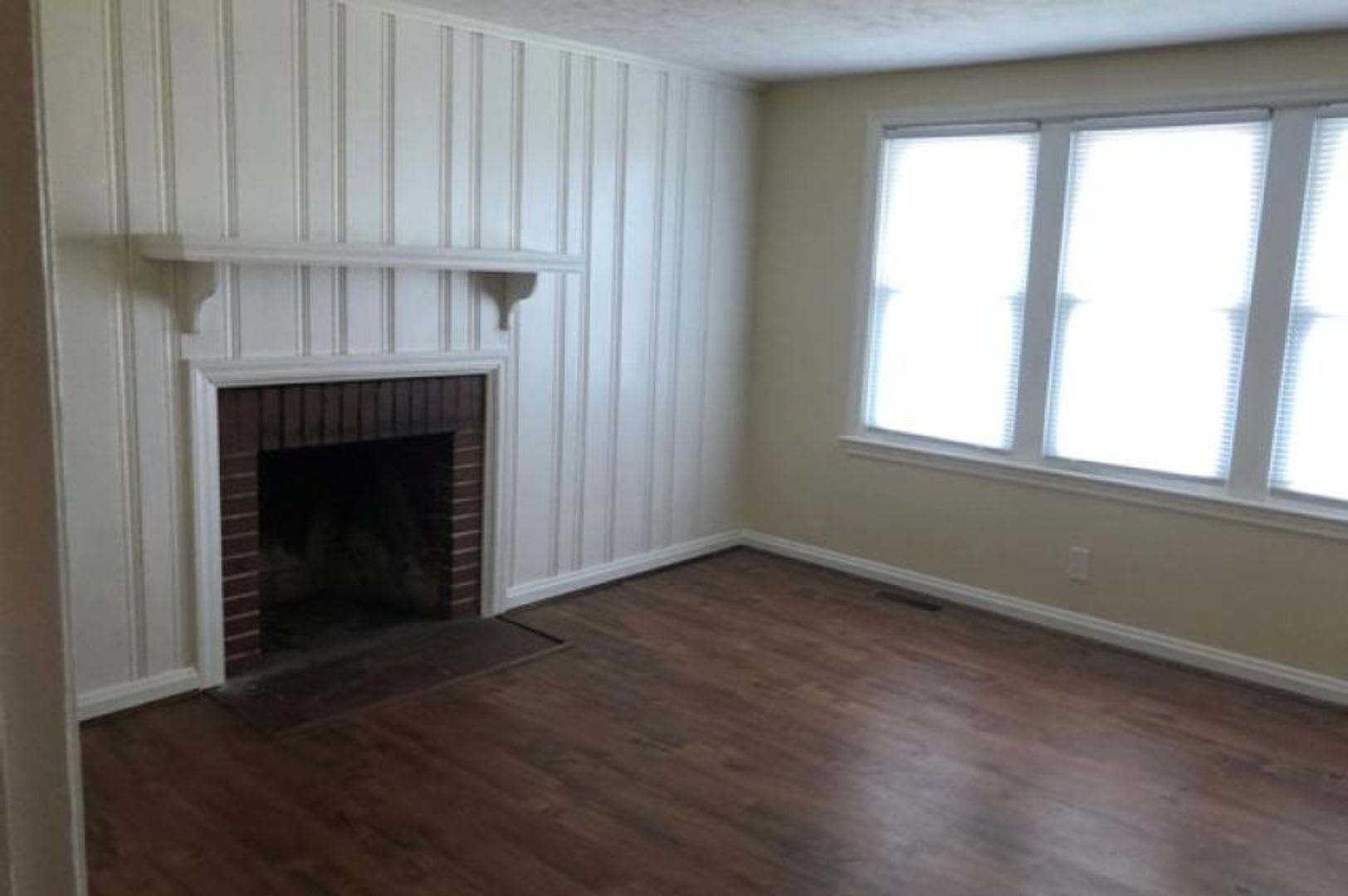 One Level House Near Randolph College – photo 2