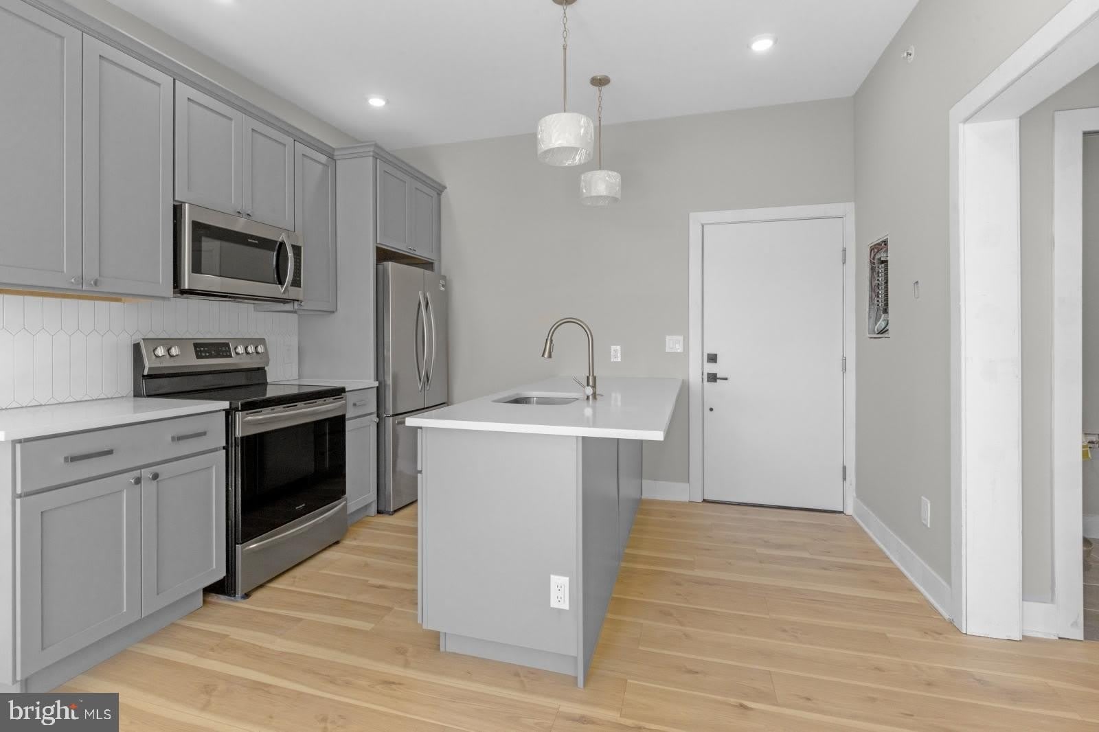 1935 N 2ND Street – photo 5