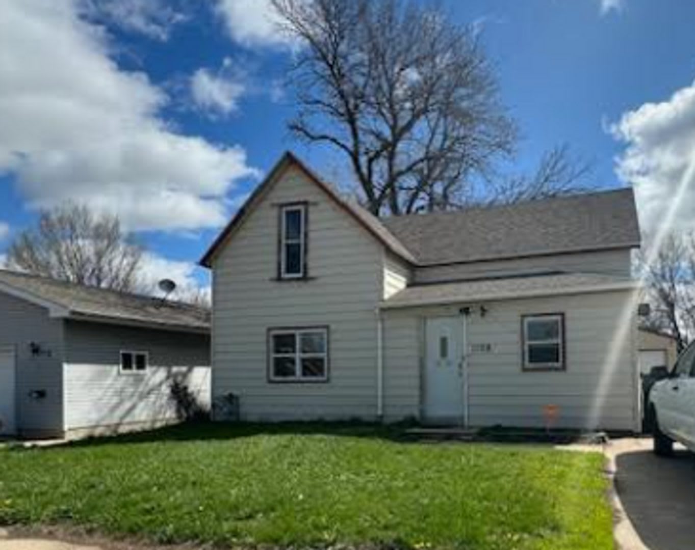 Rent Reduced! – photo 1