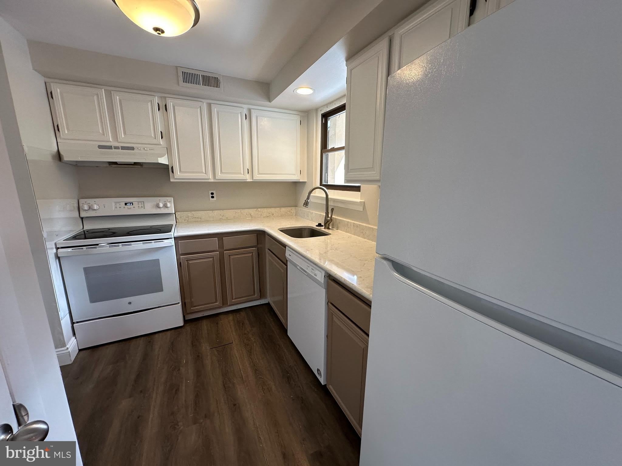 315 S VALLEY FORGE Road – photo 4