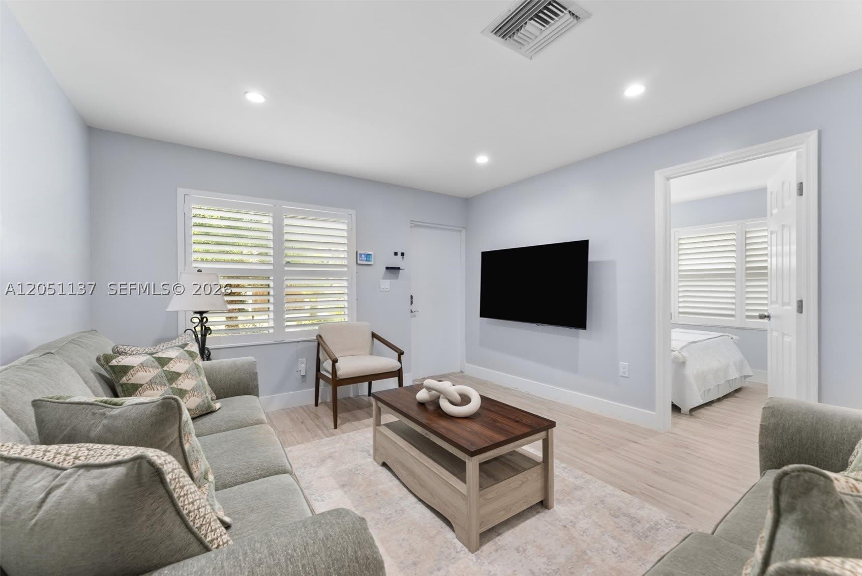 230 SW 12th Ave – photo 4