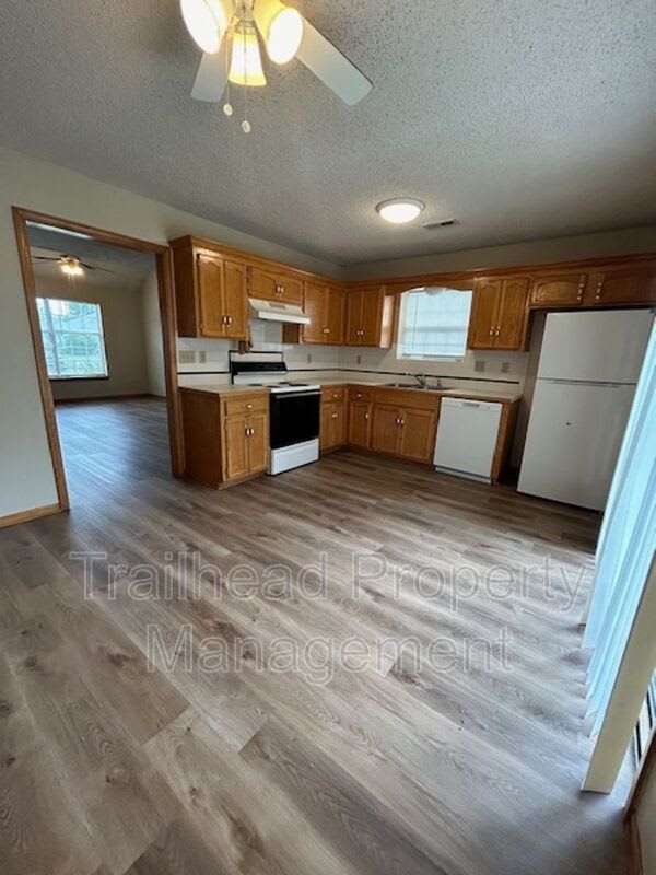 1113 Dean Drive – photo 5