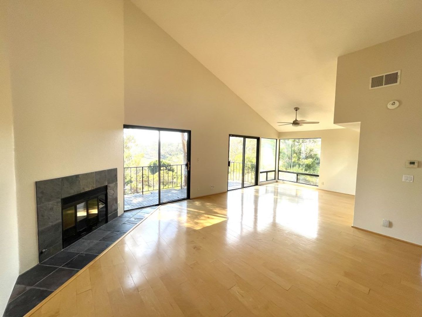 Spacious Tierrasanta Condo Coming Soon! – photo 3