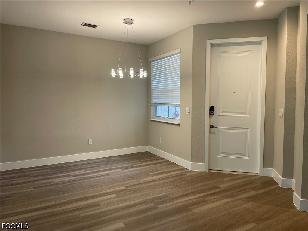 7081 Venice Way – photo 4