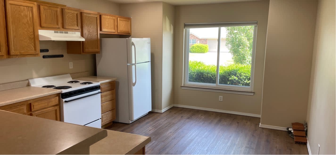 4107 Southwest Chapelstone Avenue – photo 3