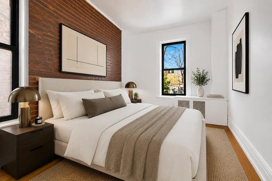 551 Hudson Street – photo 2
