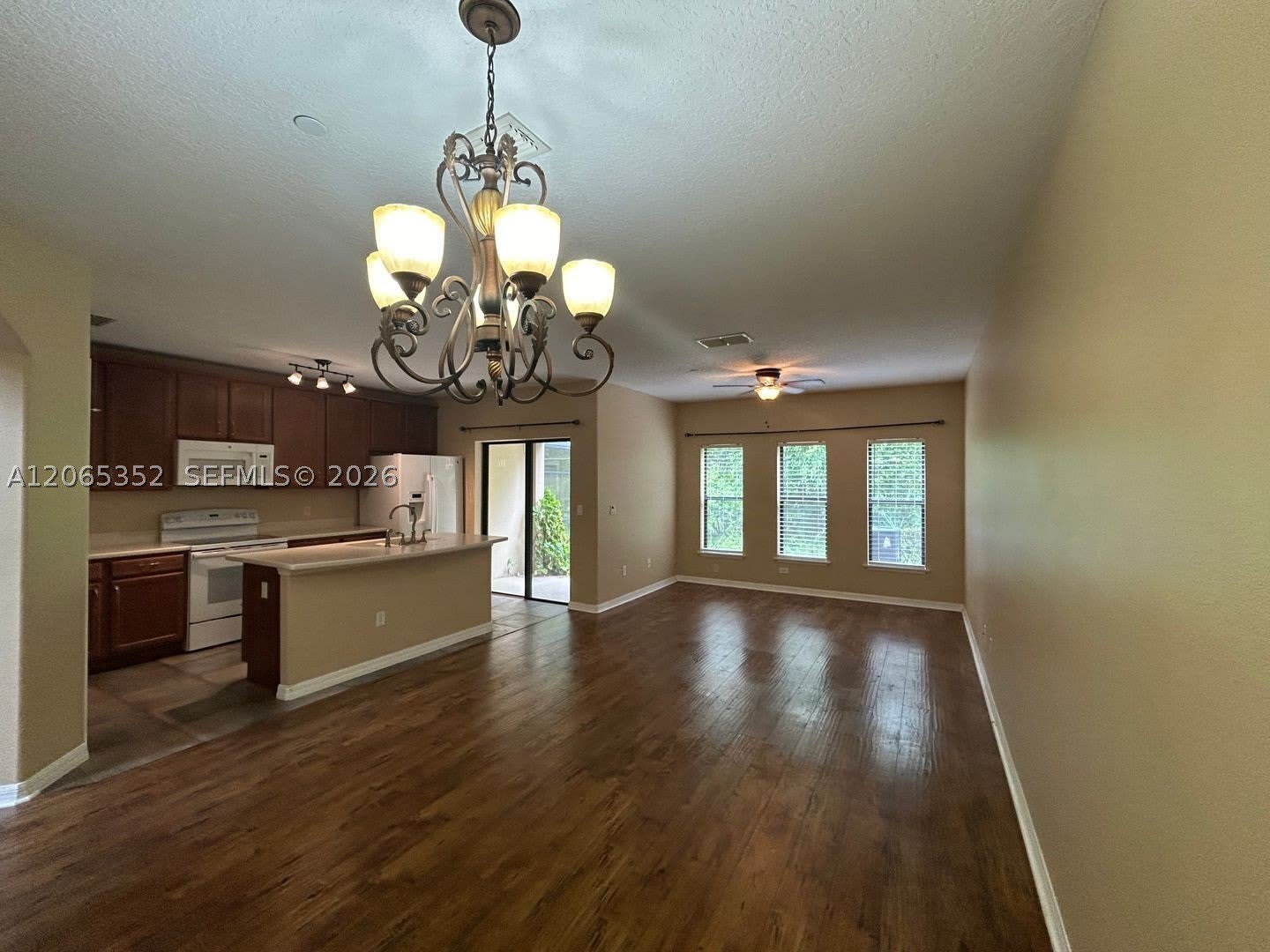 6018 TIVOLI GARDENS BLVD – photo 2