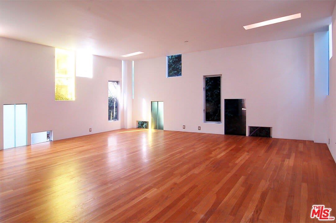 116 Pacific Ave – photo 3