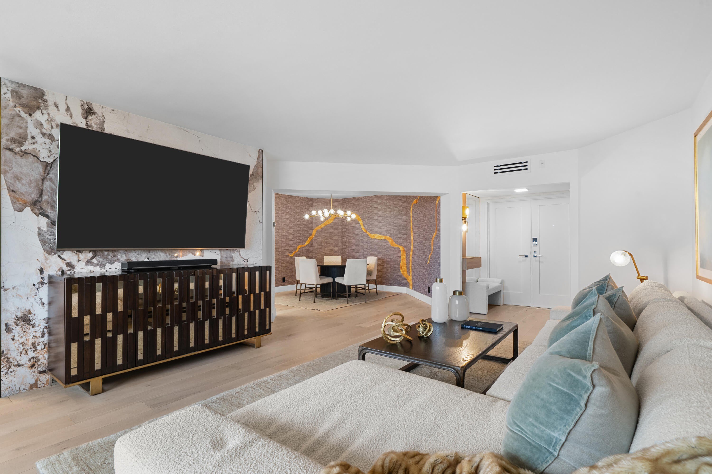 1340 N OCEAN Boulevard – photo 1