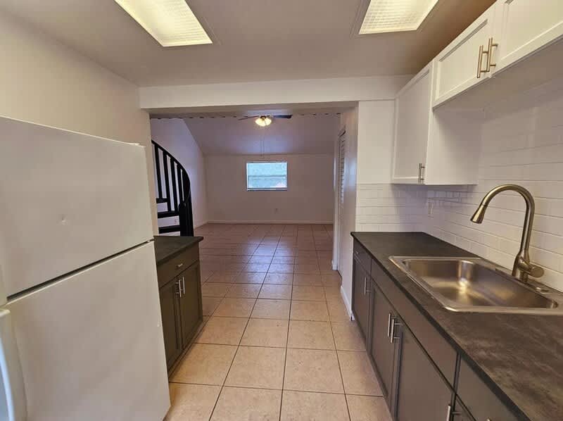 2154 Bradford St Apt 226 – photo 2