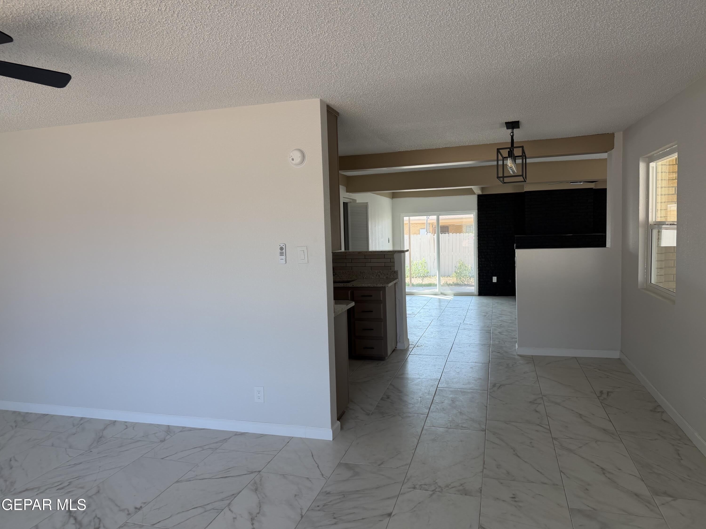 8104 DEMPSEY Avenue – photo 4