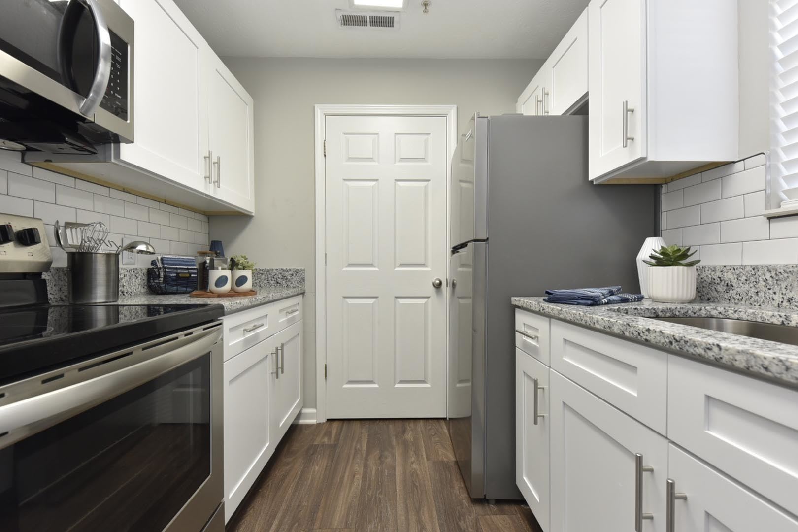 Adler Apartment Homes – photo 1