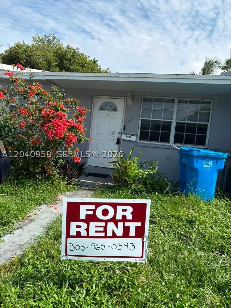 5411 SW 38th Ct – photo 2