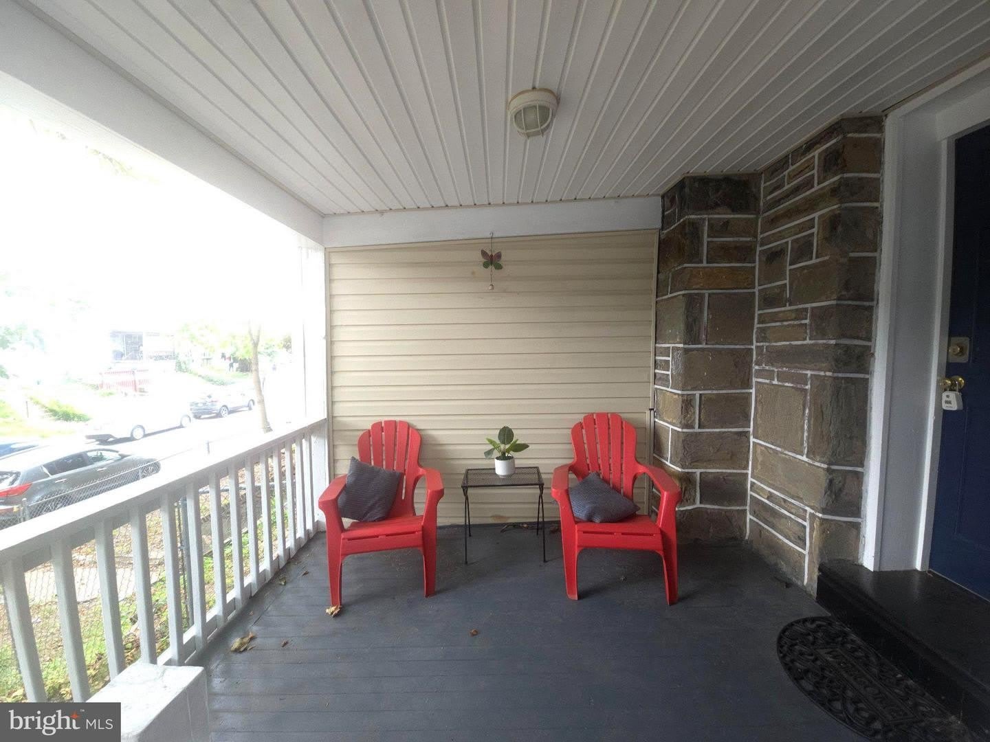 428 CROYDEN RD – photo 3