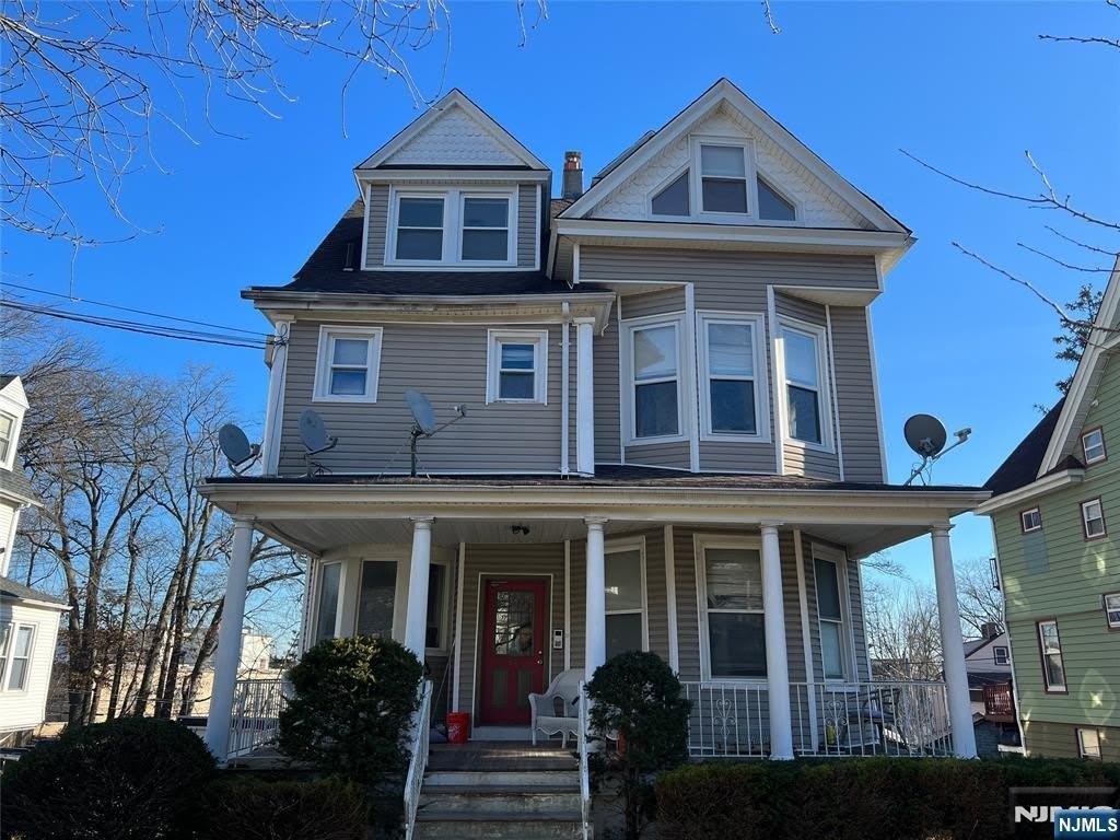 43 S Willow Street – photo 2