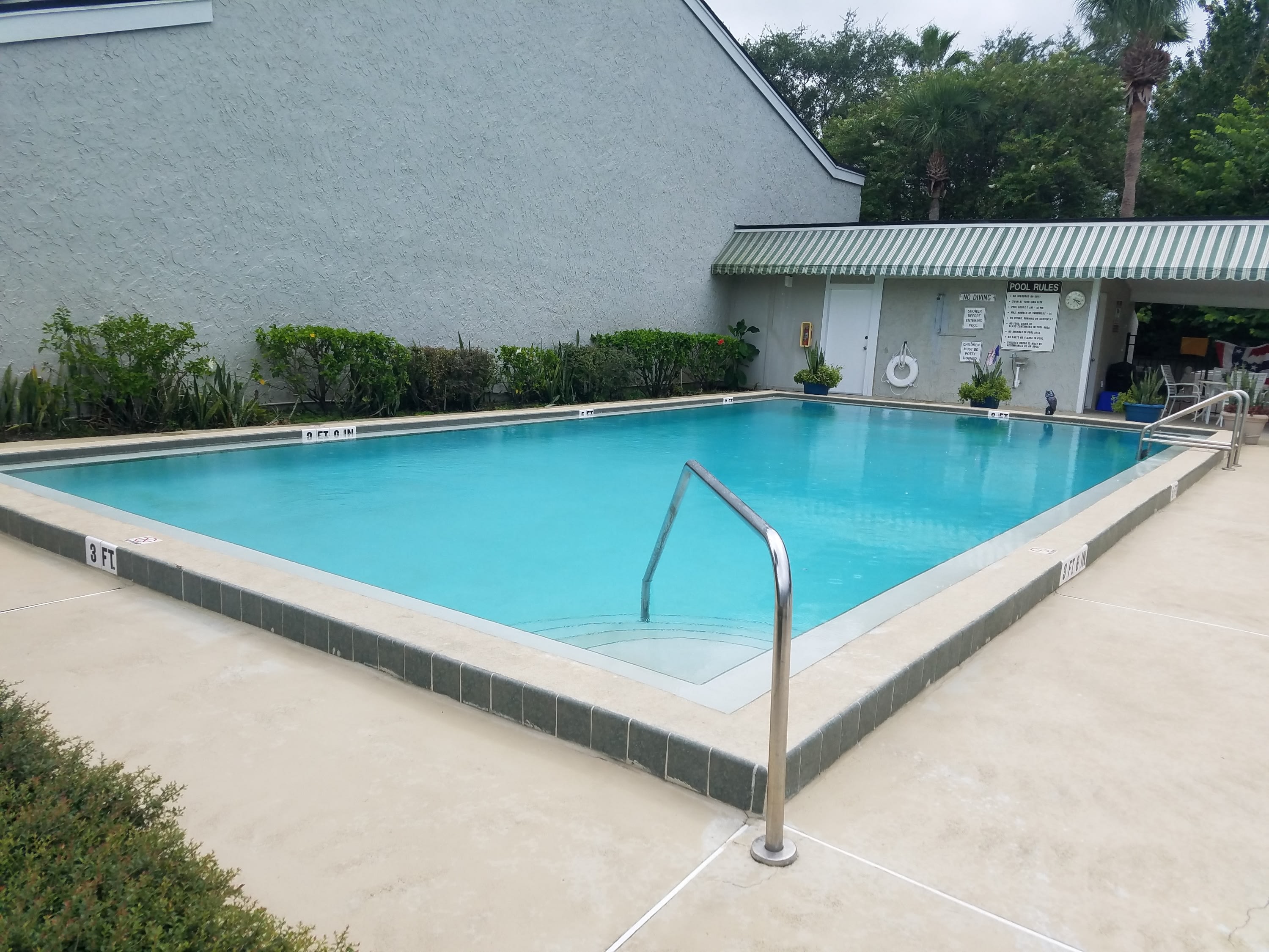 5421 Vineland Road – photo 3