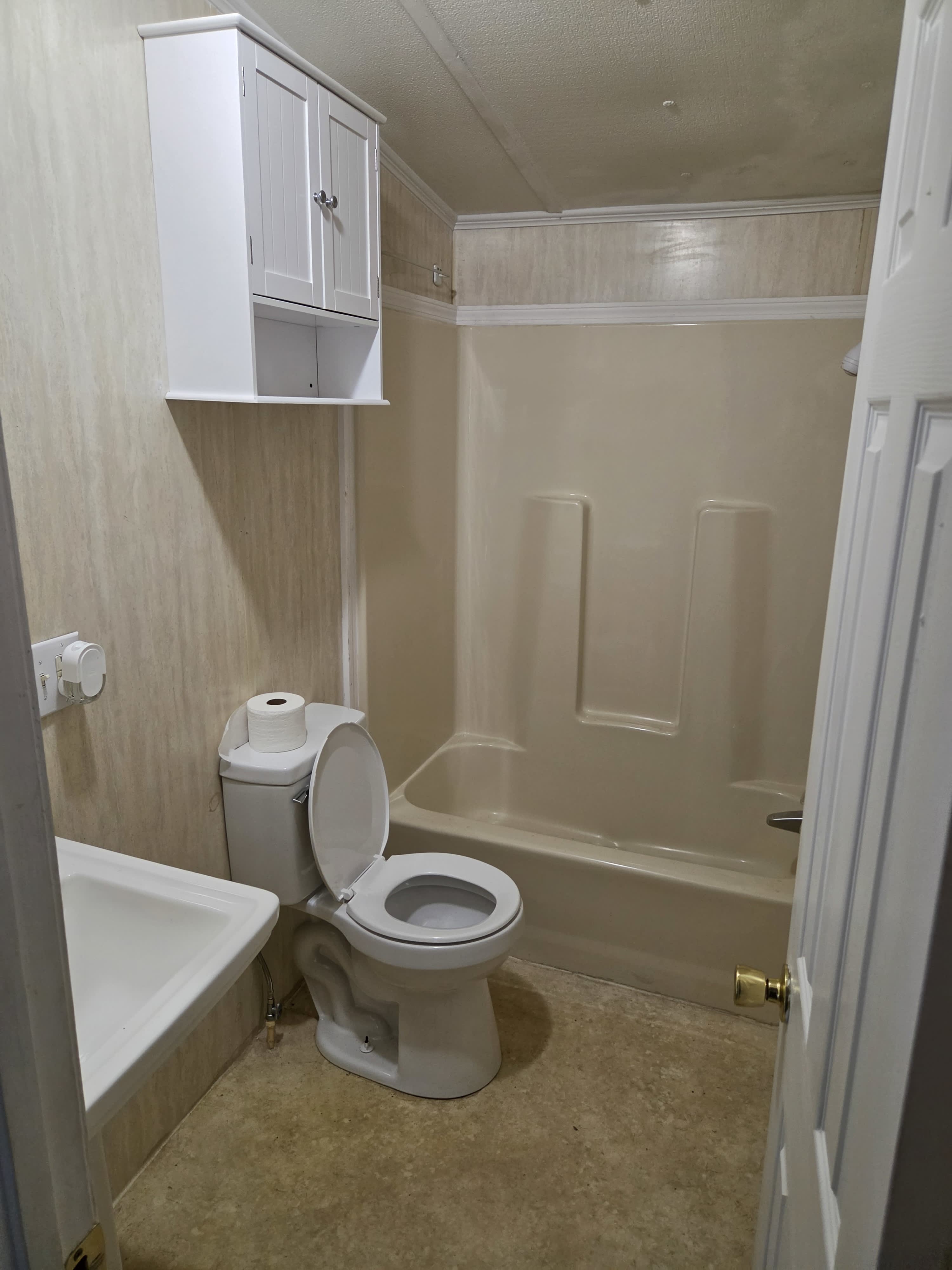 288 Peeler Rd – photo 4