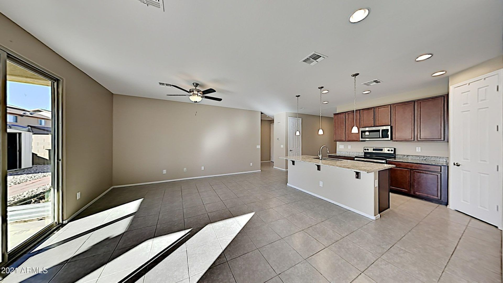 Beautiful 3Ba 2Bth Laveen Home – photo 3