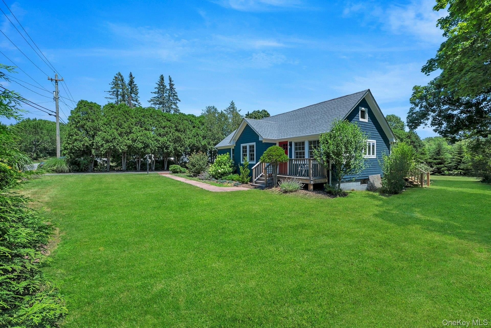 1825 Main Bayview Road – photo 3