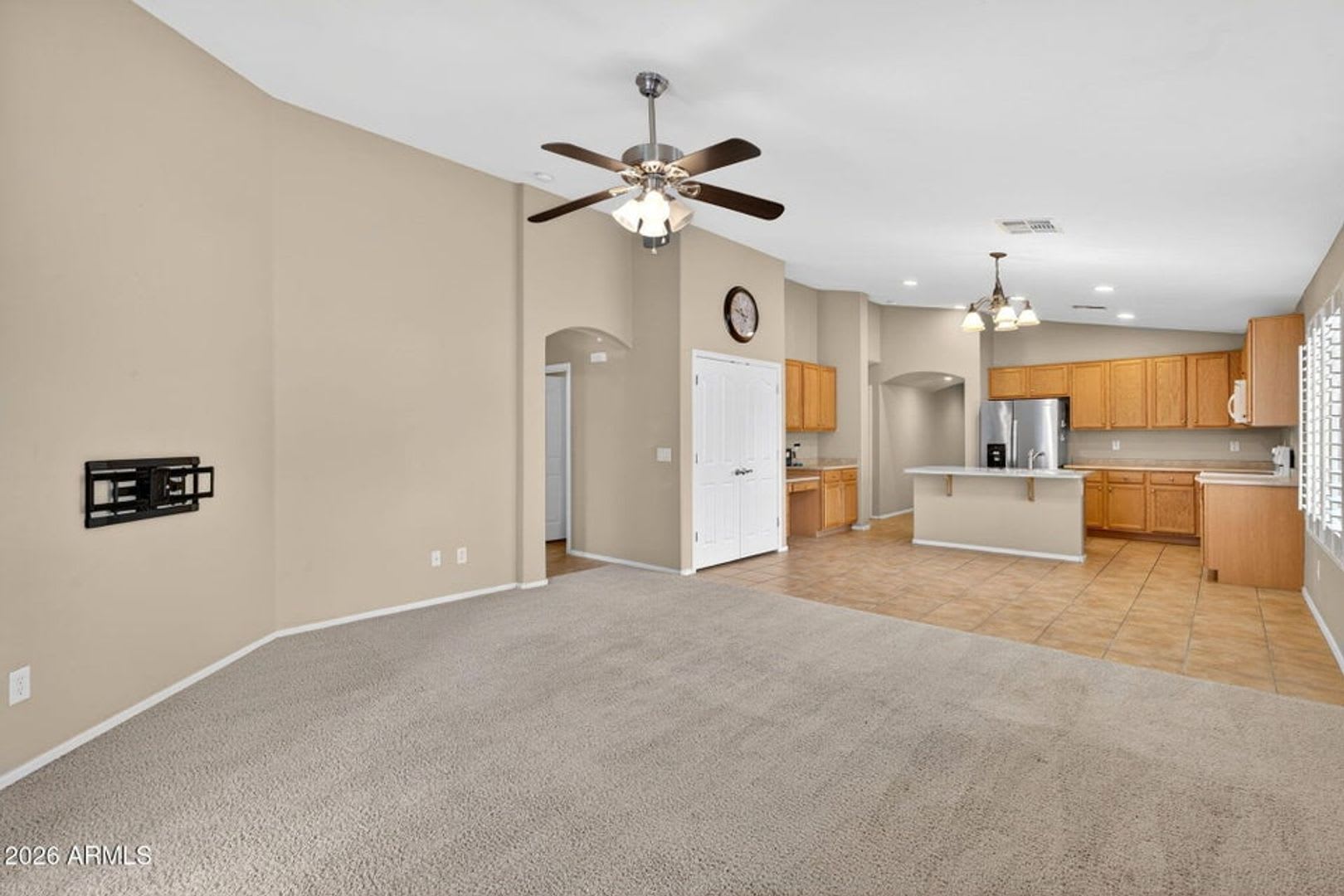 This beautifully maintained 4-bedroom, 3-full-bath home! – photo 4