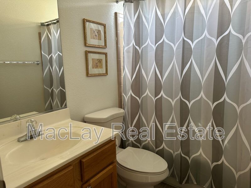 8934 E Minnesota Ave – photo 5