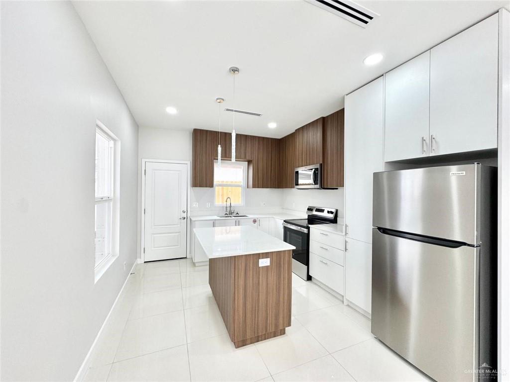 4601 Larkspur Ave – photo 2