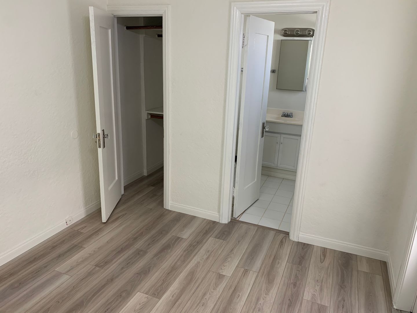 Perfect 1BD/1BA North Park Apartment w/ Private Patio & Garage! Only $1,995/month! – photo 5