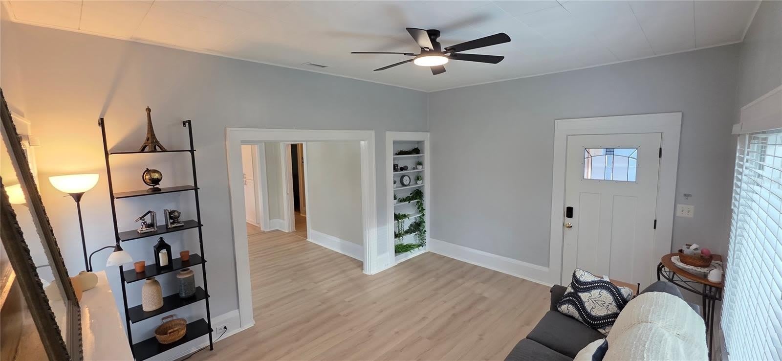 107 S 1ST Street – photo 4