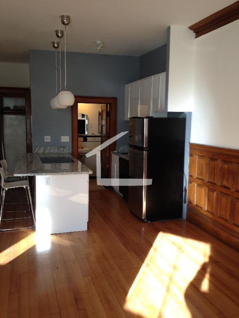 861 Beacon St #2B Boston MA 02215 – photo 5