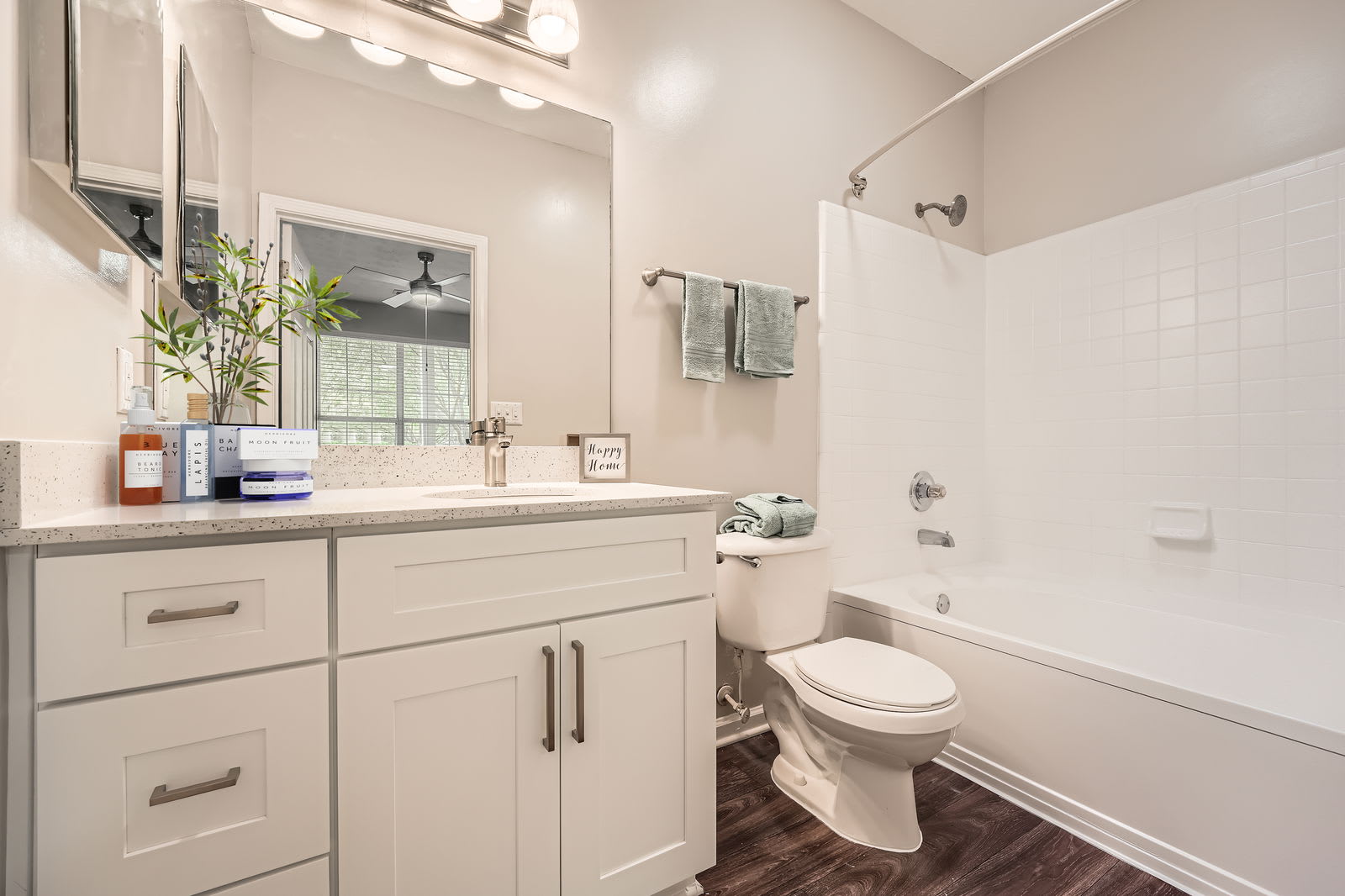 Charlestowne Apartments – photo 5
