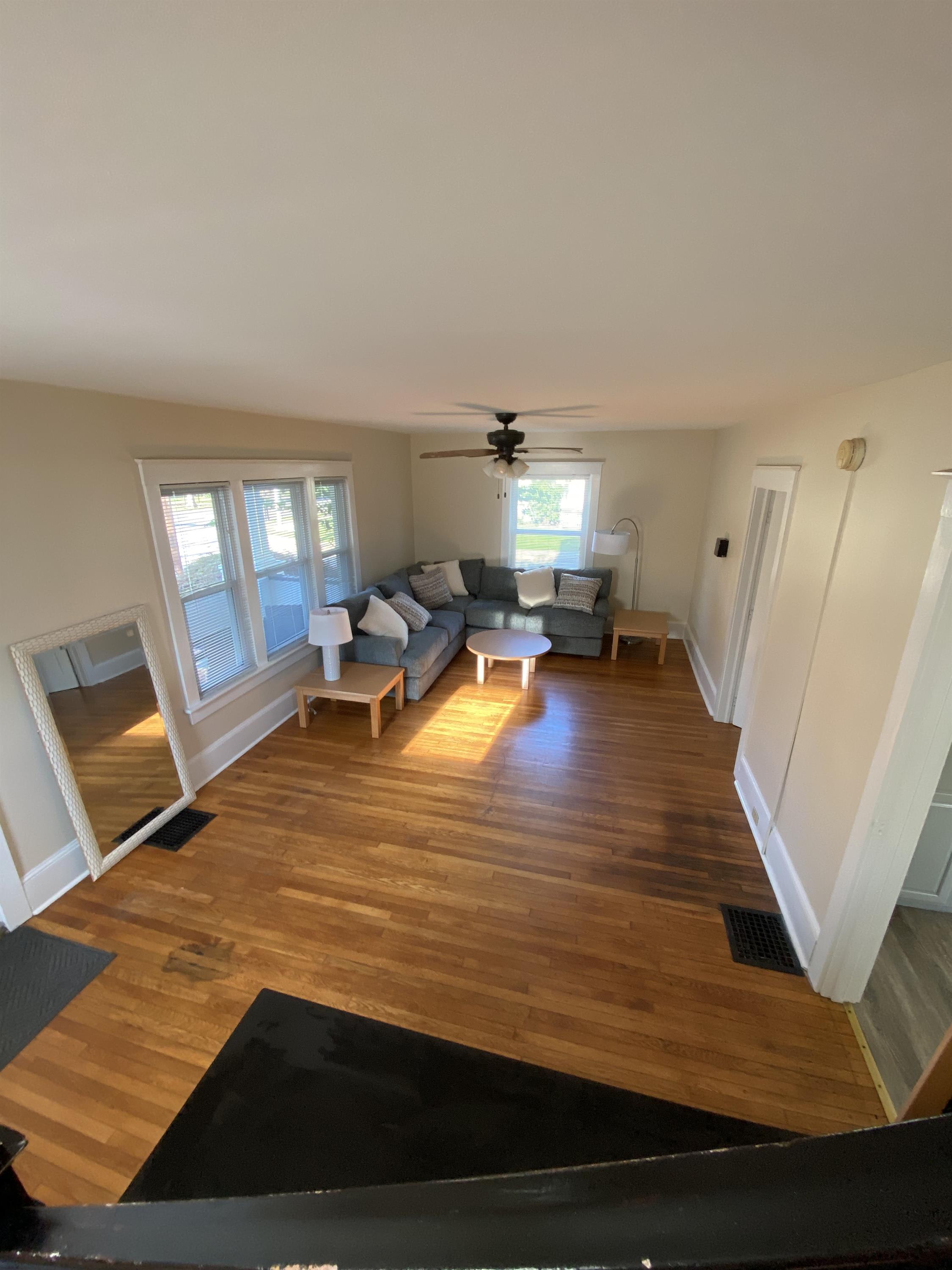 1101 West 4th Street – photo 1