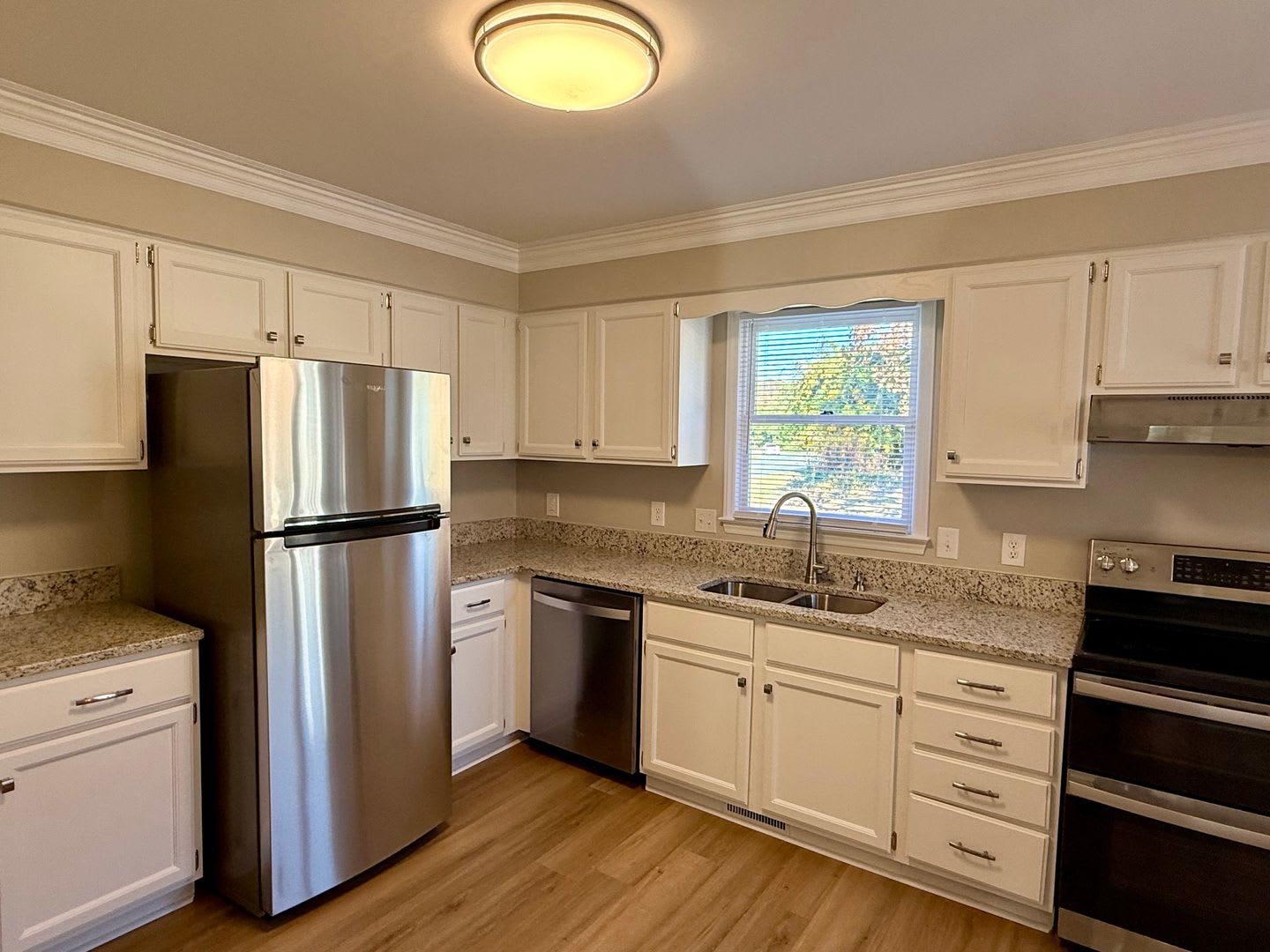 Three bedroom, 2 bath house in Elon – photo 5