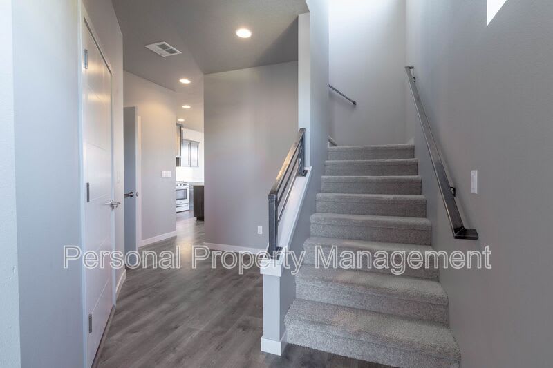 12201 NE 115th ST – photo 2