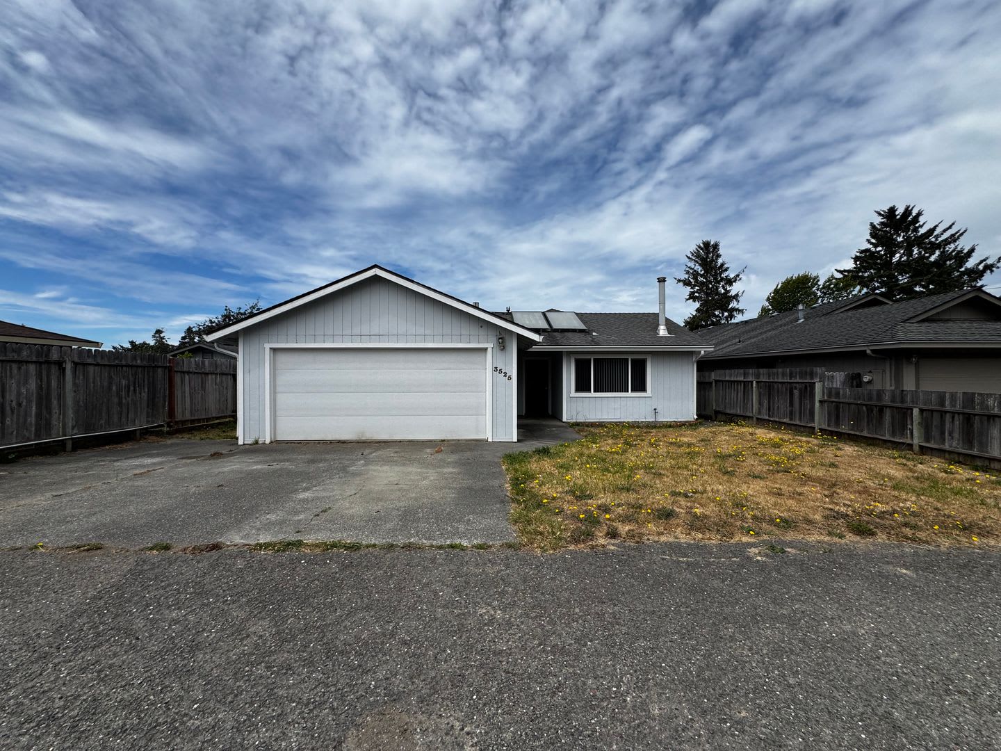 Remodeled- Beautiful 3bd/2ba Home – photo 1