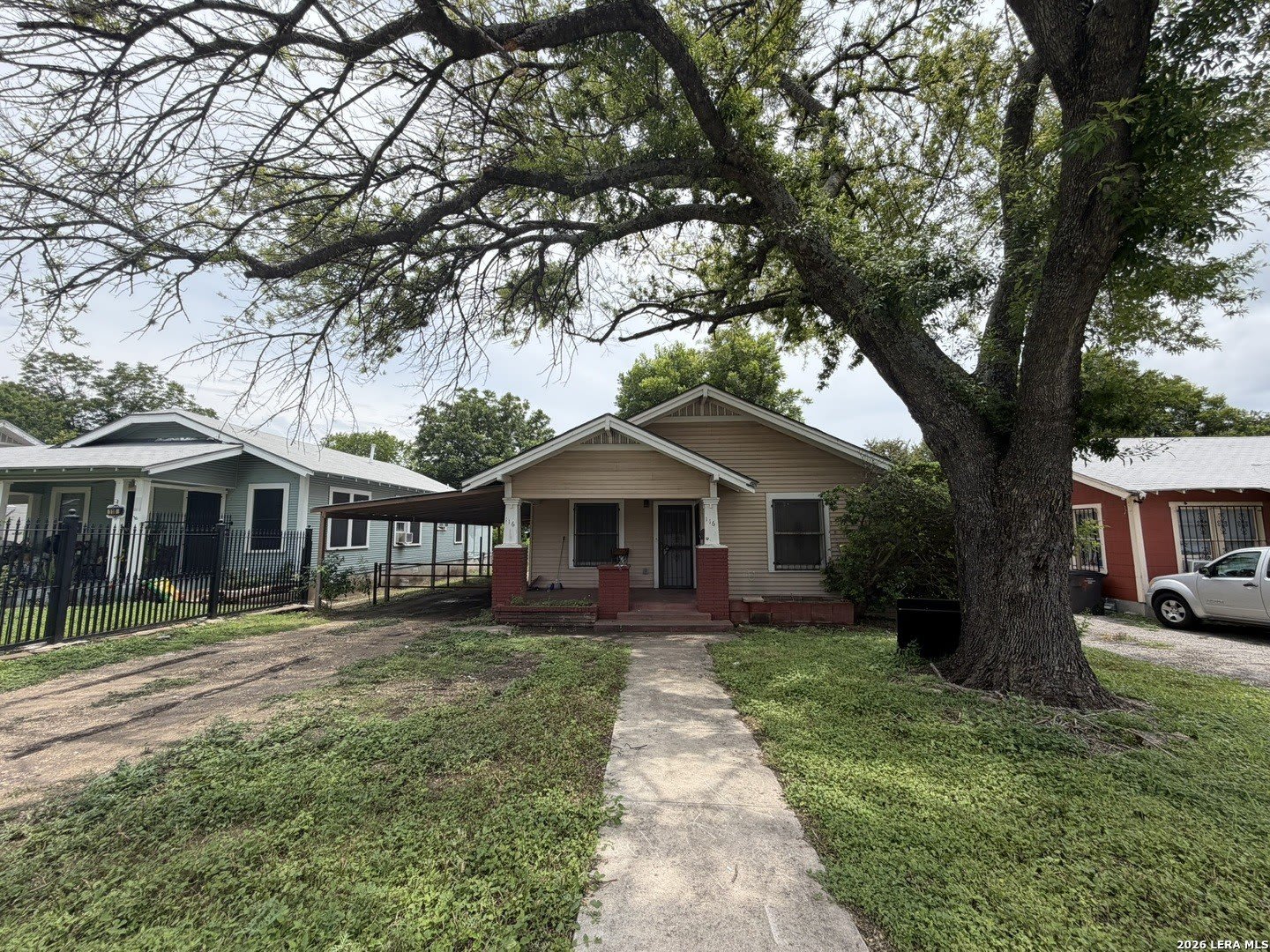 116 HOT WELLS BLVD – photo 2