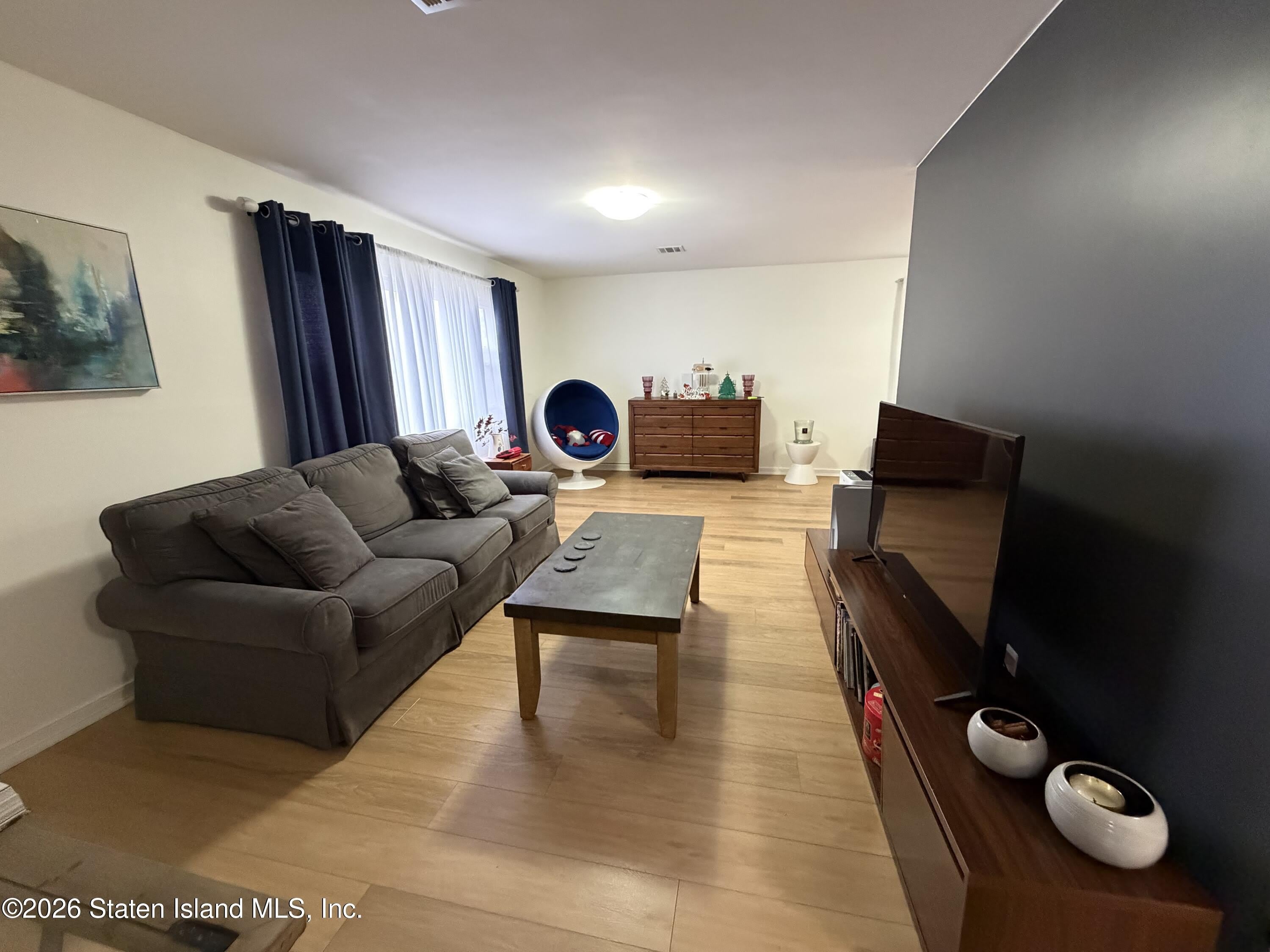 284 Fairbanks Avenue – photo 2