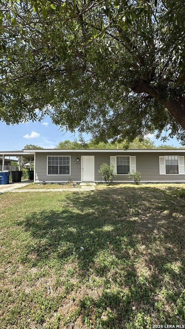 5007 Village Row – photo 1