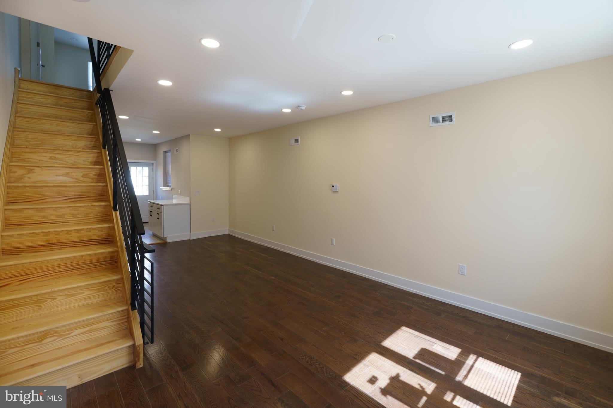 1926 S Lambert Street – photo 3