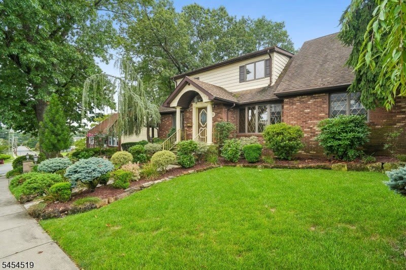491 Harrison St – photo 2