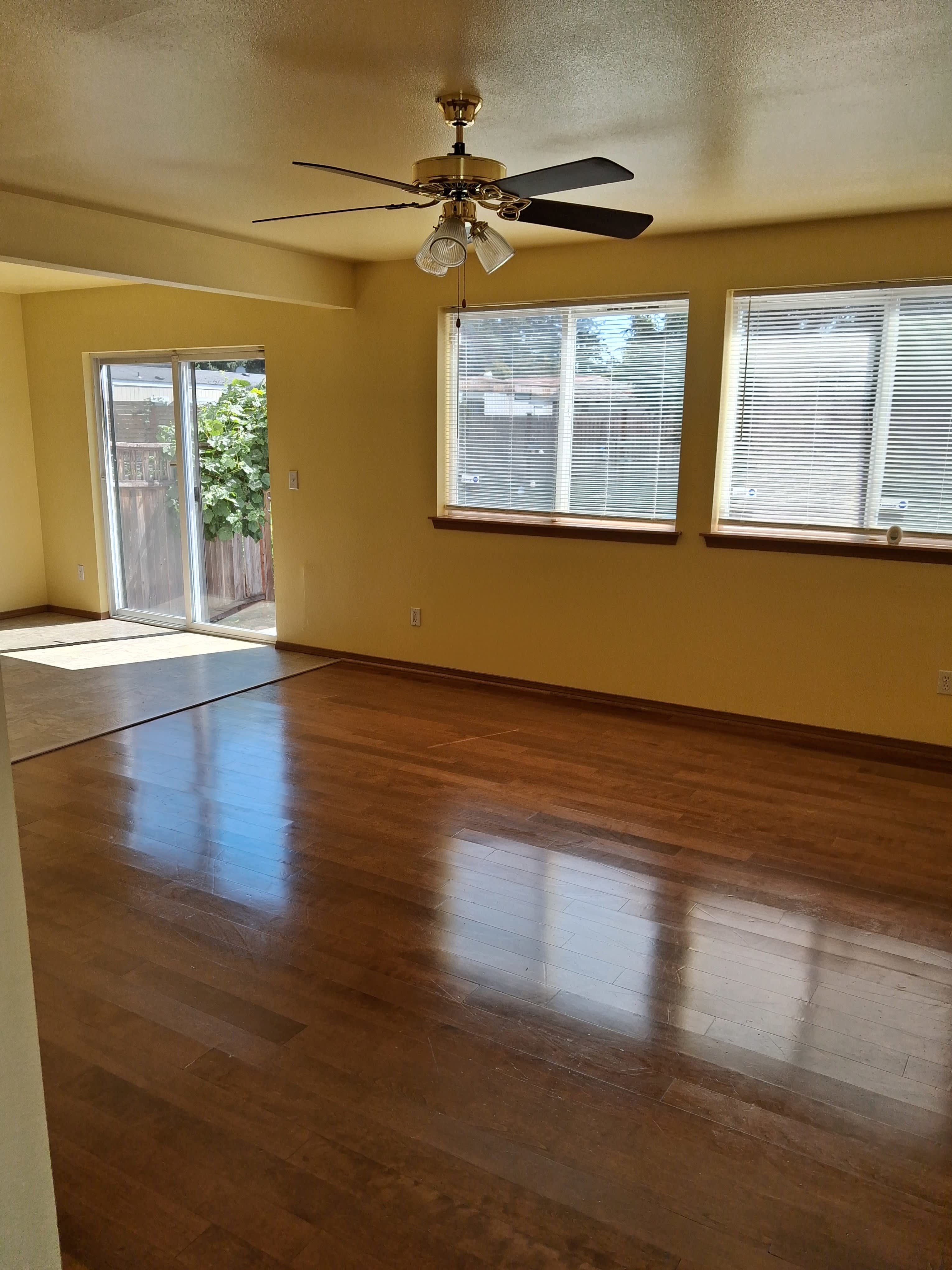 2106 216Th Street Court East – photo 2
